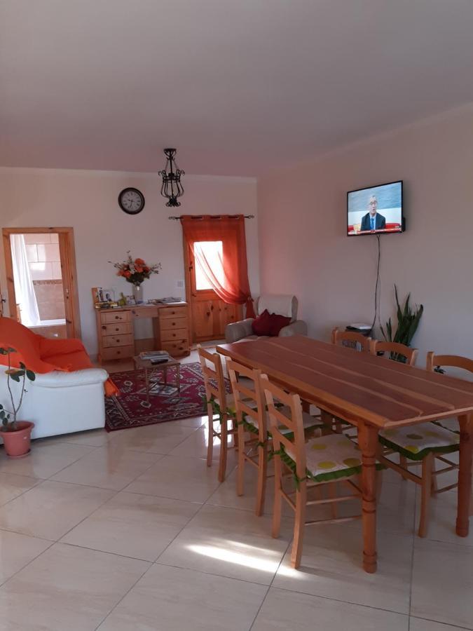 Tal-Marga B&B Qala Ngoại thất bức ảnh